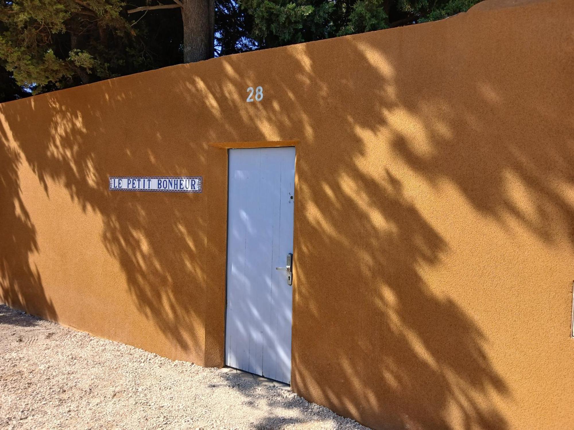 Logement Lumineux, Entierement Renove Avec Jardin Caumont-sur-Durance Εξωτερικό φωτογραφία